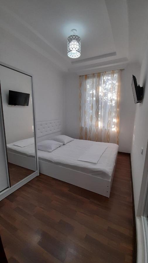 Guest House Gio Kobuleti Rum bild